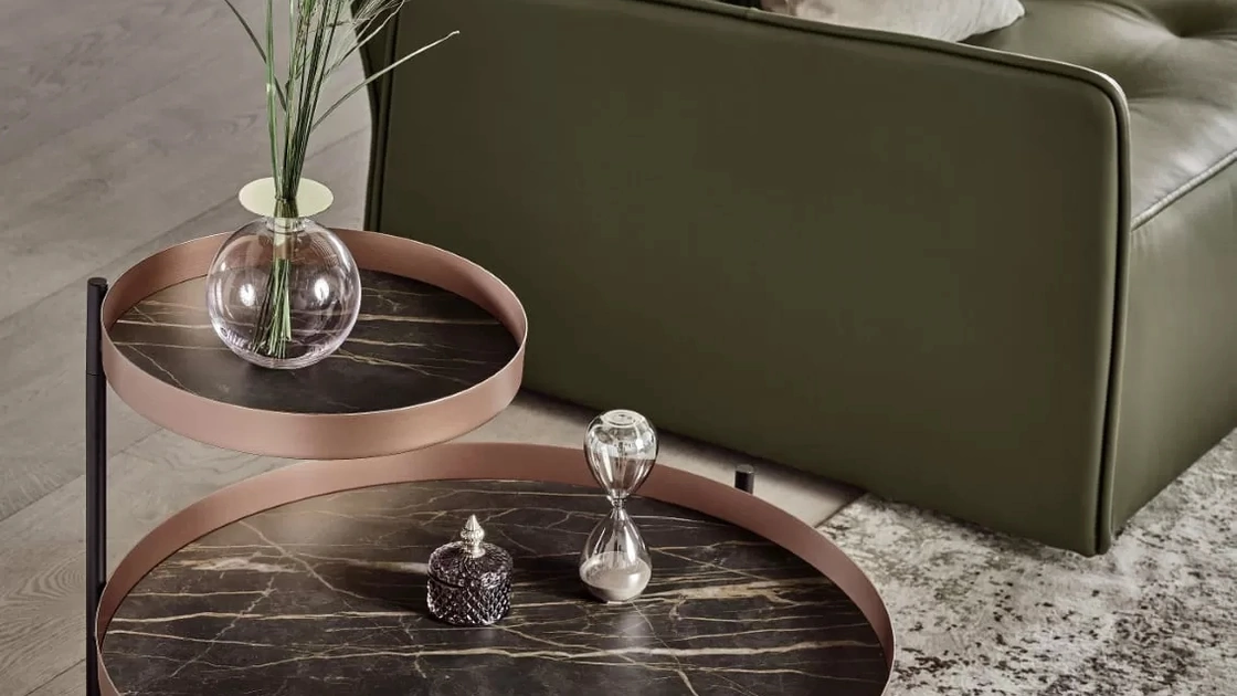 Tavolino Planet con piani in SuperMarmo e struttura in acciaio laccato di Bontempi