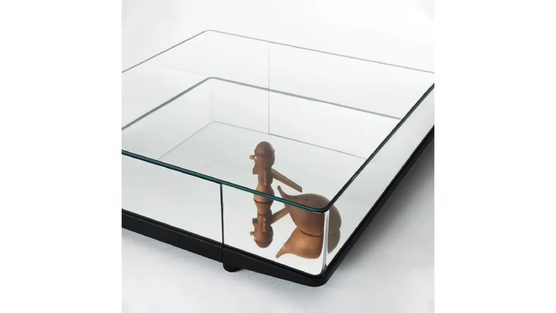 Tavolino espositore Collector di Glas Italia