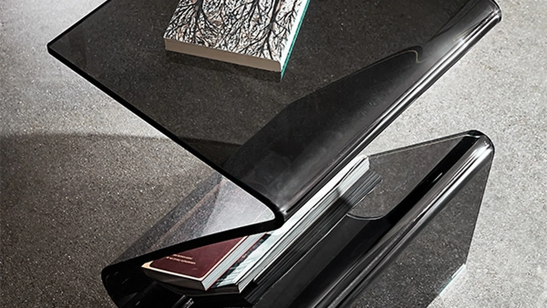 Portariviste in vetro curvato fumé Zeta di Sovet