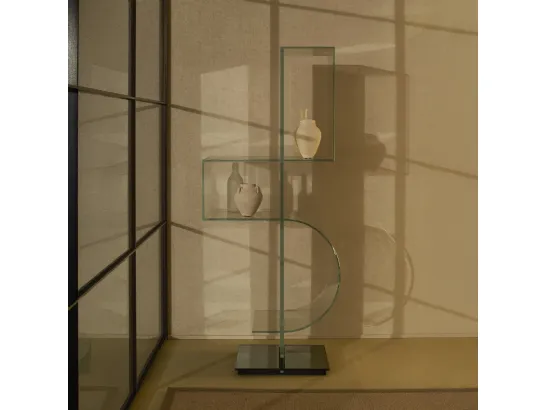 Libreria bifacciale a totem in cristallo Ollie di Glas Italia