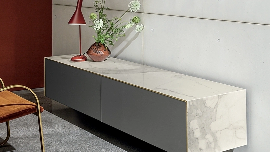 Madia sospesa Magda di Sovet