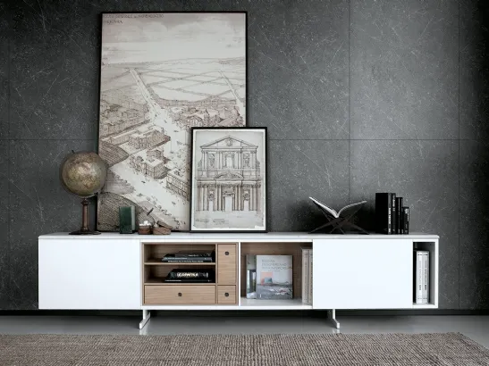 Madia con top in marmo bianco di Carrara e frontali in vetro laccato bianco Monolith configurazione 09 di Extendo