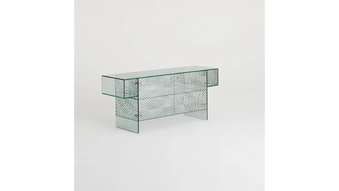 Mobile ingresso Robotin realizzato in cristallo specchiante con pattern decorativo a bolli trasparenti di Glas Italia