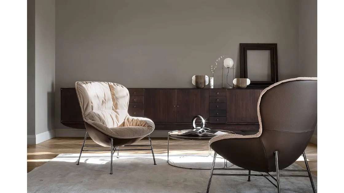 Poltrona in tessuto con gambe in metallo Softy di Ditre Italia