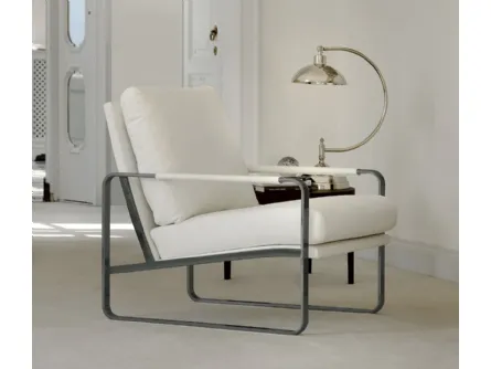 Poltrona in tessuto imbottito Clarissa di Bontempi