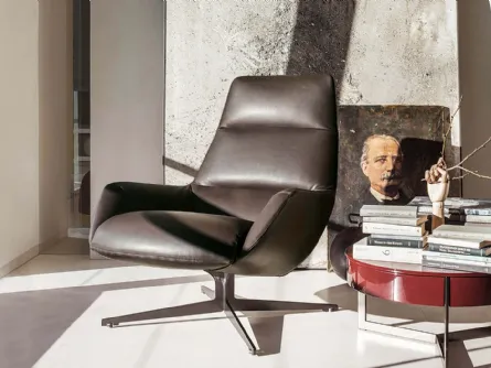 Poltrona bergère in pelle imbottita Lady Jane di Lema