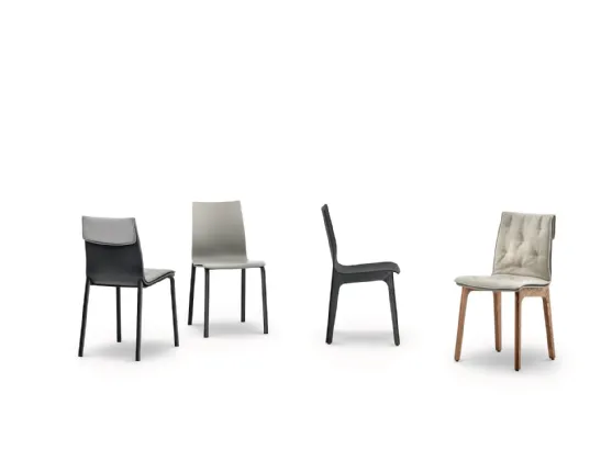 Sedia Alfa in legno massello e laccato di Bontempi