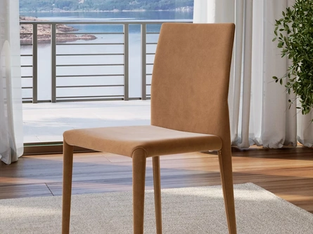 Sedia Margharet in pelle di Bontempi