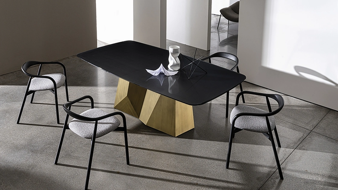 Tavolo Grandeod shaped estensibile di Sovet