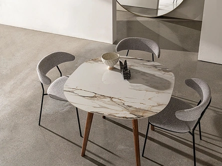 Tavolo Lewood shaped di Sovet