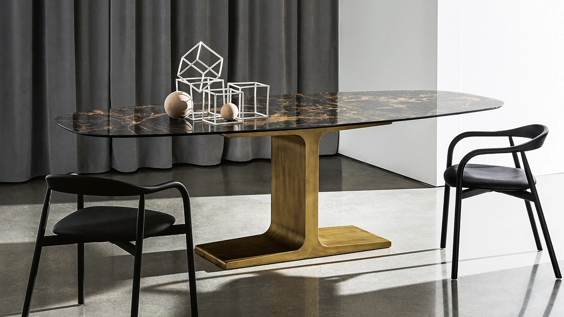 Tavolo Palace shaped di Sovet