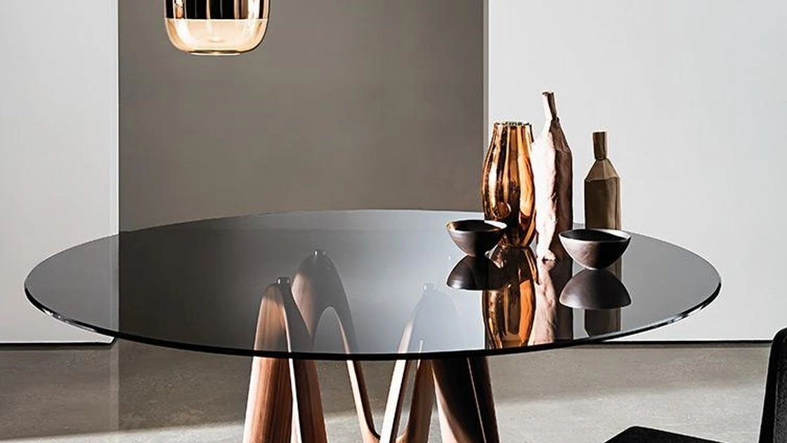 Tavolo Lambda con top in vetro e base in legno di Sovet