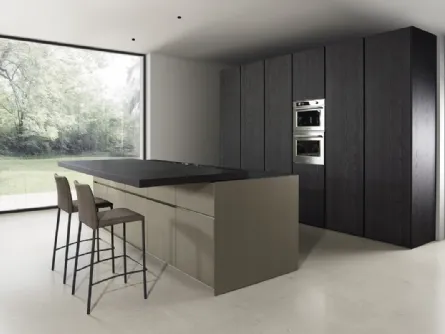 Cucina Design Giza in legno con isola di Maistri