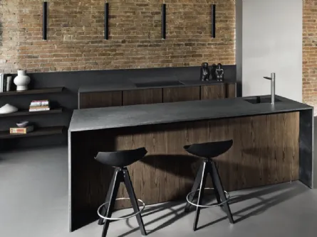 Cucina Design con isola in legno e pietra Altea 06 di Maistri