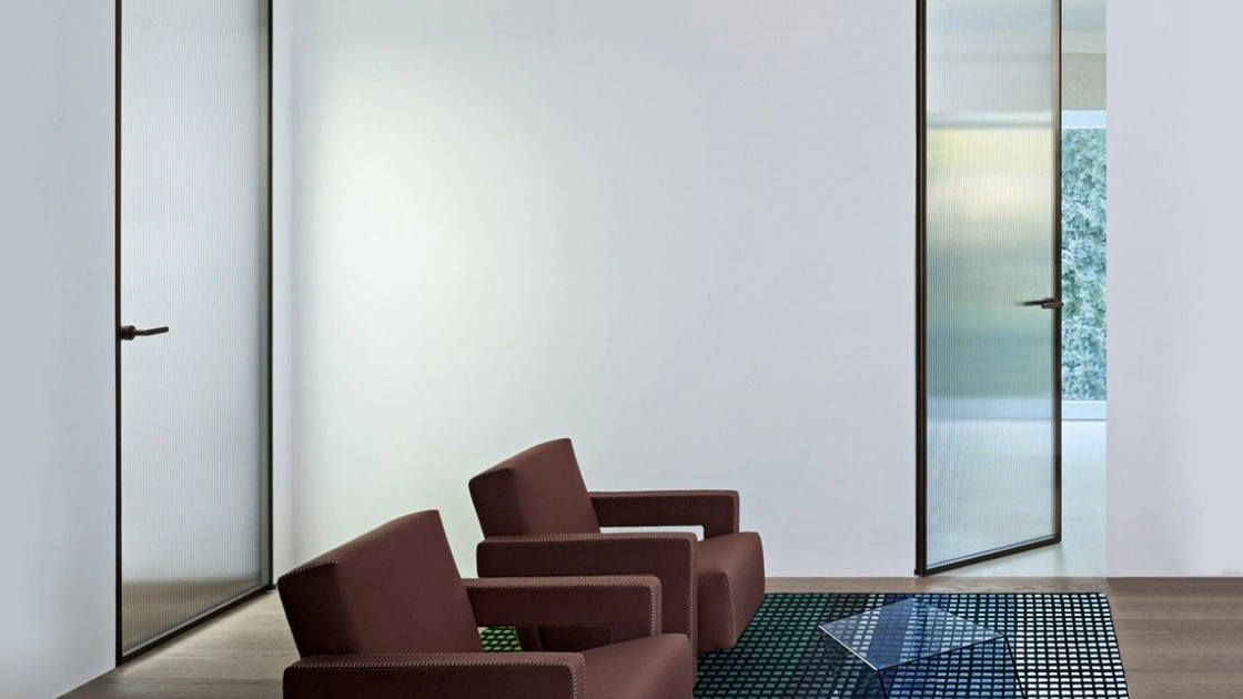 Porta per interni Aladin Swing Plain Mono di Glas Italia